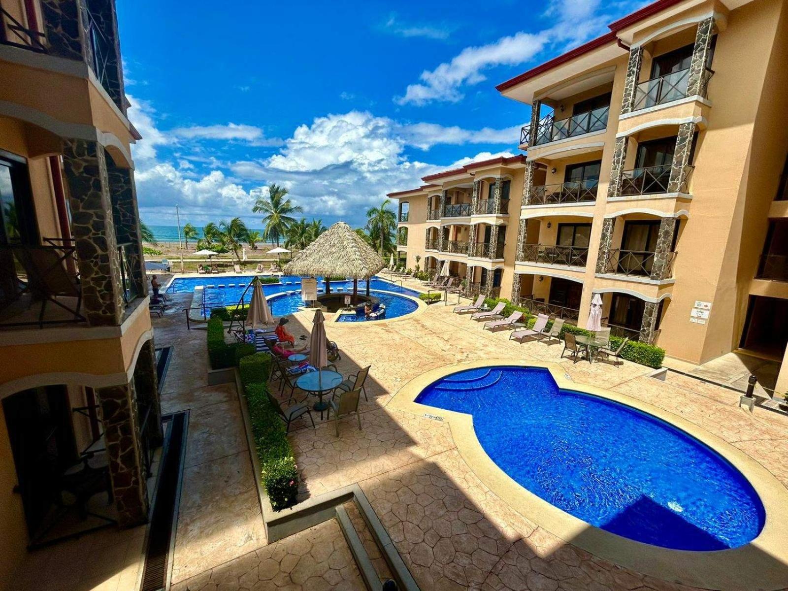 Apartamento De Lujo Las 3 Gotas Jaco, Frente Al Mar Con Vista A La Playa Exterior photo